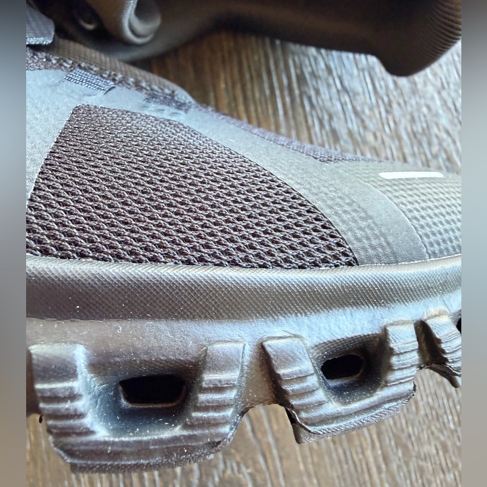 Men's Cloud 6 size 9.5 New - Picture 3 of 9